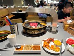 -山焱·炭火自助烤肉(周浦万达店)