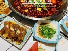 -蛙一刀·麻椒鱼火锅(金仙桥店)