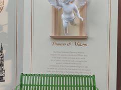 -中航城君尚购物中心