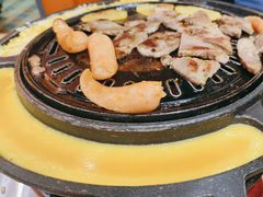 -胡悦里韩式烤肉(芝罘万达广场店)