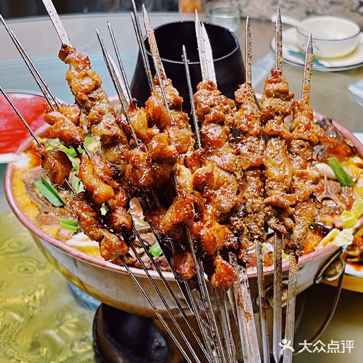 第五季排挡，羊蝎子火锅，烧烤一站式吃好