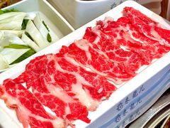 -来龍儿鲜切牛肉自助老火锅