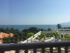 -芽庄日出海滩水疗酒店