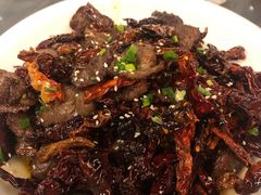 -蔼若春.传承三十年云南菜(金碧公园店)
