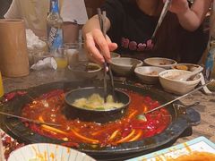-舒家大院重庆老火锅(纪念塔店)