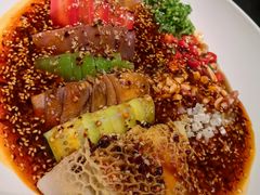 -铜锣湾·有麝自然香(渝北财富中心店)