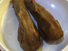 二嬢辣卤鸭头-二孃鸡爪爪(东郊记忆店)