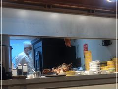 -三人行骨头王火锅(长寿店)