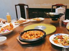 -百味地锅鸡(二店·财校分店)