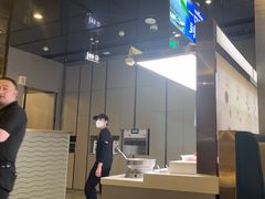 -海底捞火锅(长宁路龙之梦店)