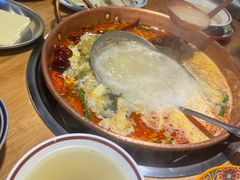 -洱火云南酸菜牛肉火锅(石景山当代商城店)