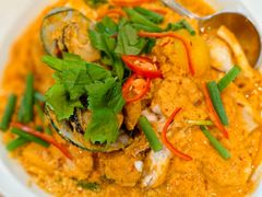 -Chom Cafe and Restaurant