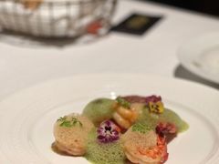-Mogul Eatery·大亨餐酒馆