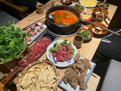 -贵厨酸汤牛肉(花果园国际中心店)