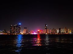 -青岛海尔洲际酒店