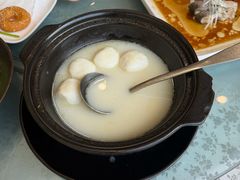 -莲餐厅·湖北菜·潜江小龙虾店(愚园路店)