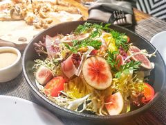 -喜洲吧·江畔老船厂·庭院餐厅(喜临院店)