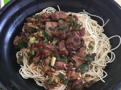 红烧牛肉面-晓午阳常熟炒浇面(红庙店)