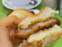 猪扒包-胜利茶餐室