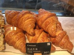 -YUMI芽米·法式烘焙·咖啡(骖鸾路店)