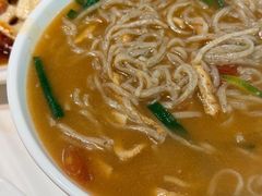 -夜小红炒虾尾(东大街店)