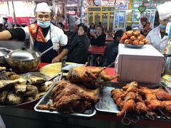 -乌恰市场(彩虹商场店)