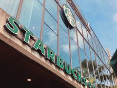 -星巴克(南宁民歌湖店)