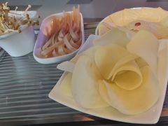 -三只耳冷锅鱼火锅(玉林店)