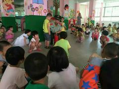 消防官兵来园讲消防安全知识-春苗幼儿园(青年路)