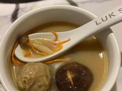 原味胡椒猪肚鸡火锅-六少·猪肚包鸡火锅(卓悦INTOWN店)