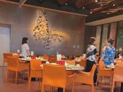 大堂-蝴蝶里·粤菜·点心(滨江龙湖店)