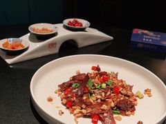 -凤凰湘语·海派湘菜(浦东旗舰店)