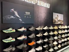 -百联奥特莱斯广场(武汉盘龙店)