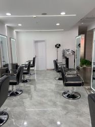 -Coo Hair salon