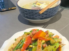 -陈熹公民族美食文化餐厅(中华广场店)