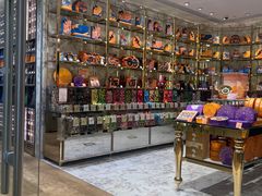 -VENCHI 闻绮(北京国贸商城店)