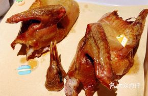 Crispy Pigeon