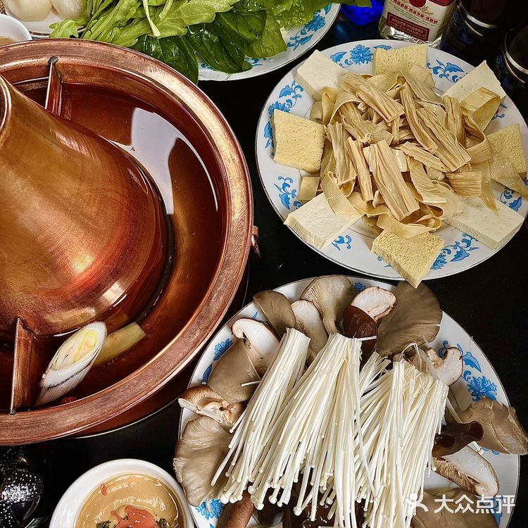 北京！北京！大栅栏！好吃到失语的铜锅涮肉！