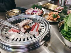 -哈哈碳都·牛肋条无限自助烤肉(宝龙店)