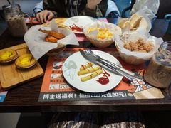 -酷公社·榴莲披萨(太原街店)