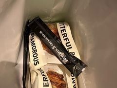 -BUTTERFUL&CREAMOROUS 黄油与面包(西单大悦城店)