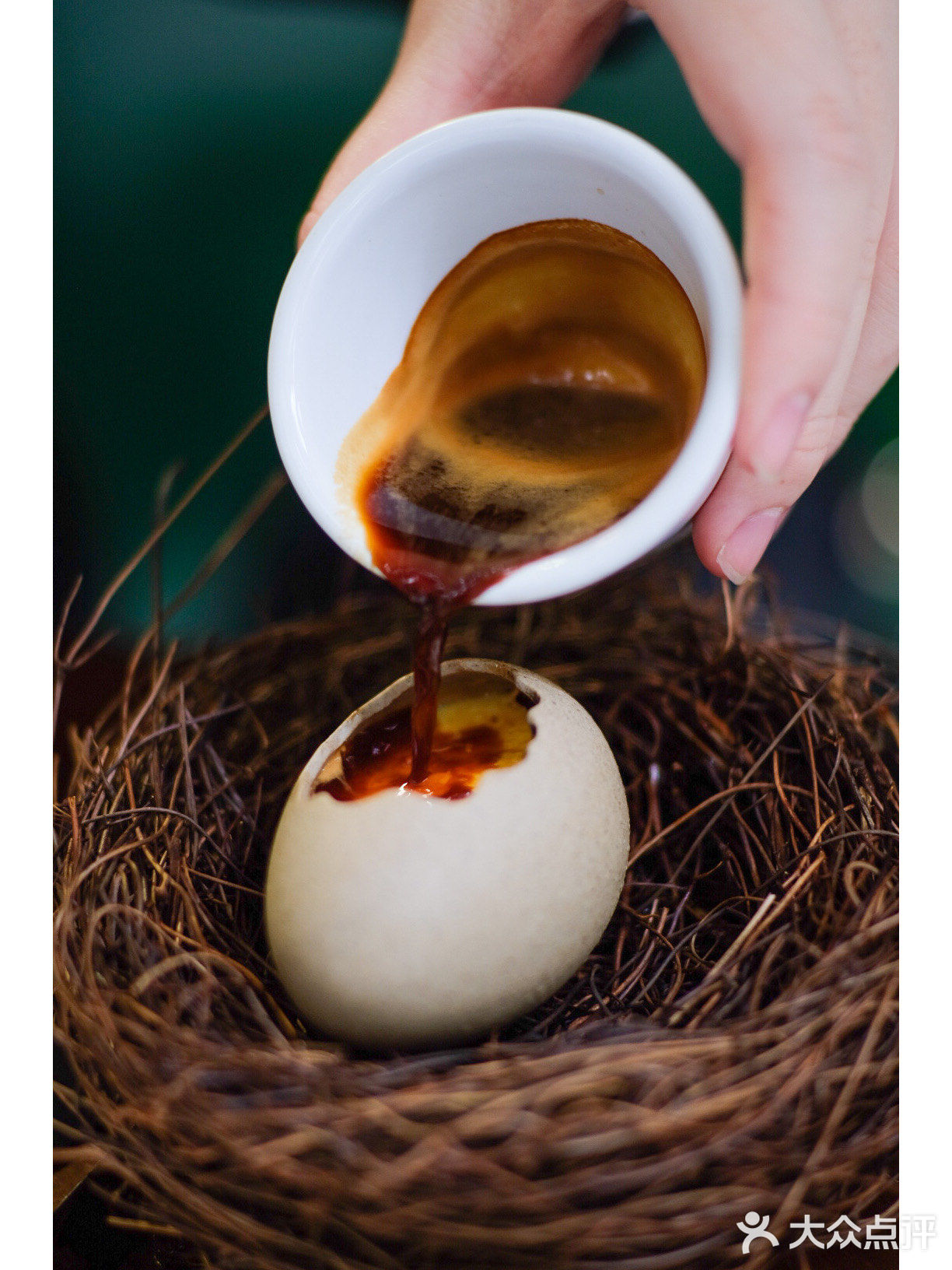 深圳👉🏻搬了新地方的复古绿Buna coffee