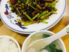 -东北小二东北菜(大车家巷店)