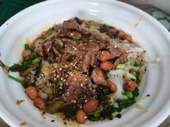 -阿阳牛腩腌面店