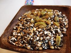 -黑青稞庄园·新式藏餐·牦牛肉汤锅(新都桥店)