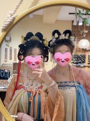 -梦回汉唐汉服旗袍体验馆(拙政园店)