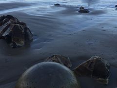 -摩拉基大圆石