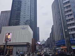 -红土地(地铁站)