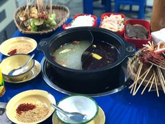 -马路边边·成都串串(翠柏路店)