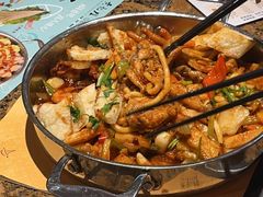-黄记煌三汁焖锅(金凤万达广场店)